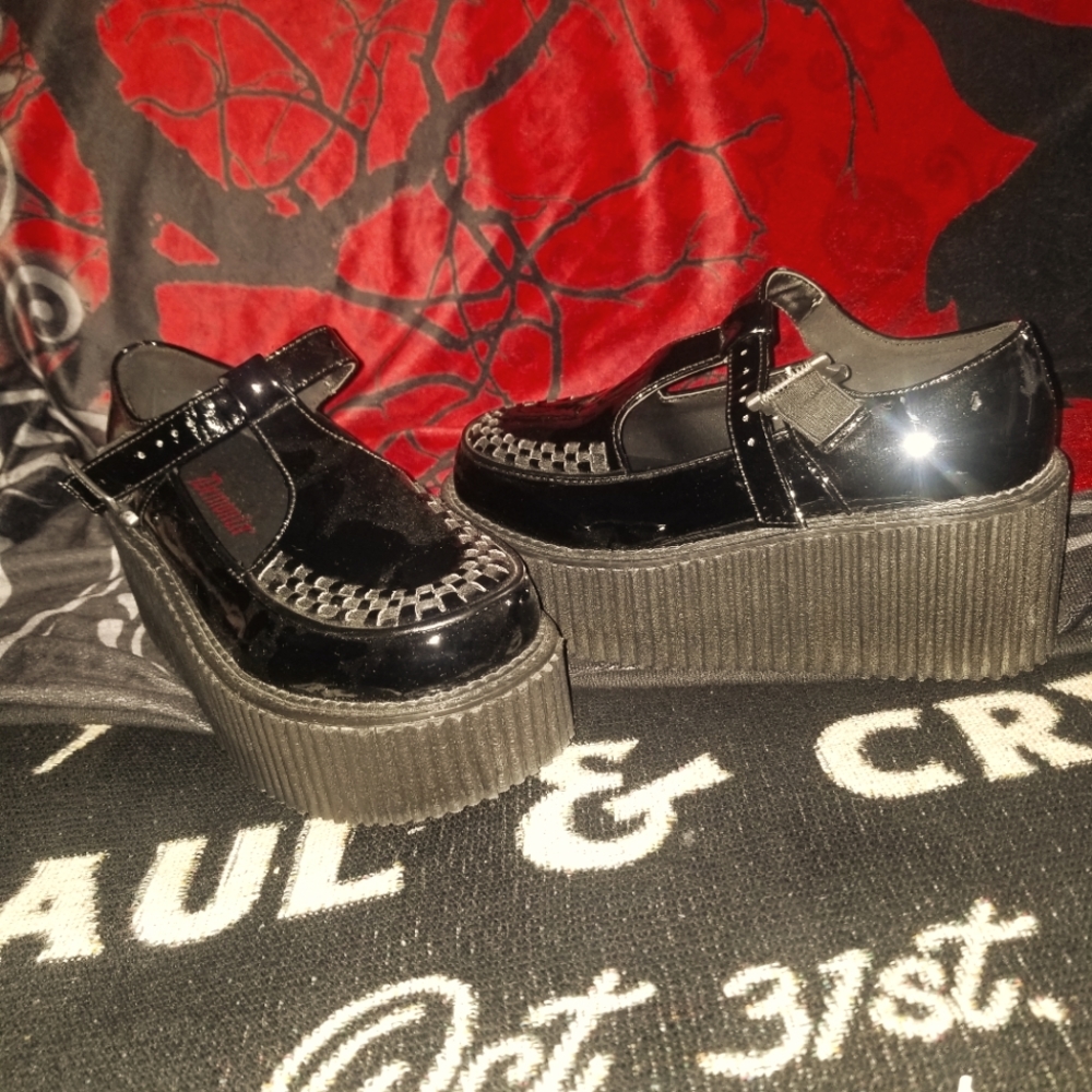 Demonia Womens Creeper 214 size 7